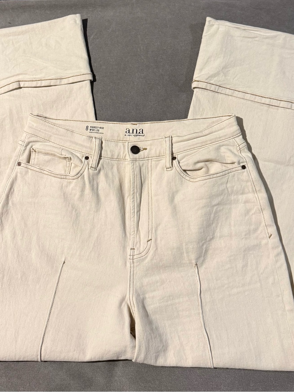 a.n.a Cream Straight-Leg Jeans with Front Seam Detail